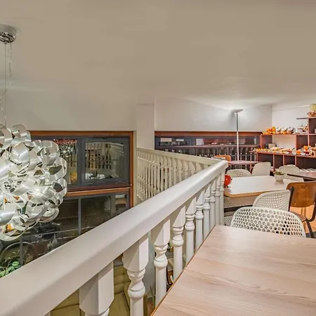 Otel Sure By Western Centre Lorient